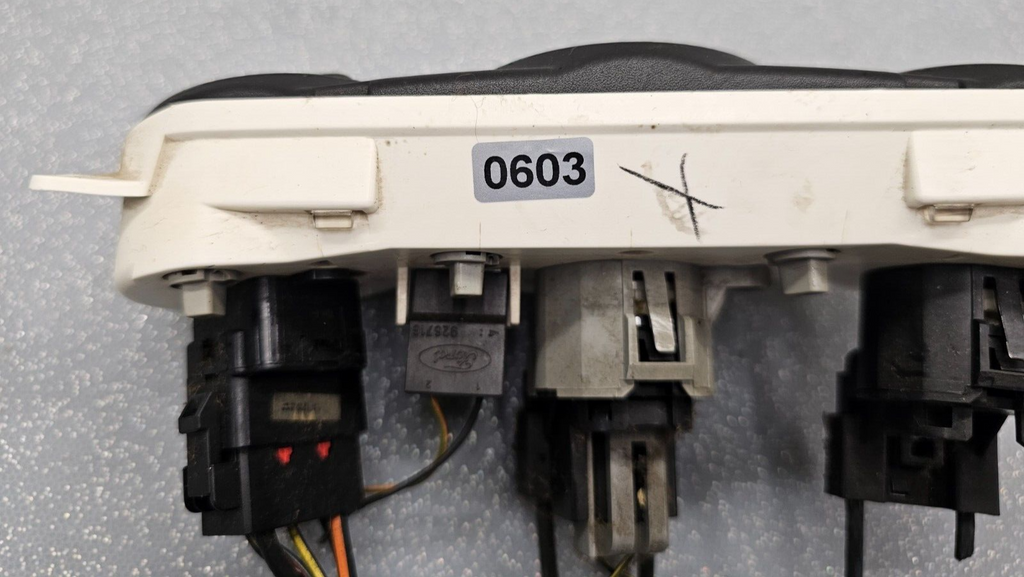 🔥00-07 Ford Focus Dash A/C Heater Climate Control Temperature Conditioner OEM