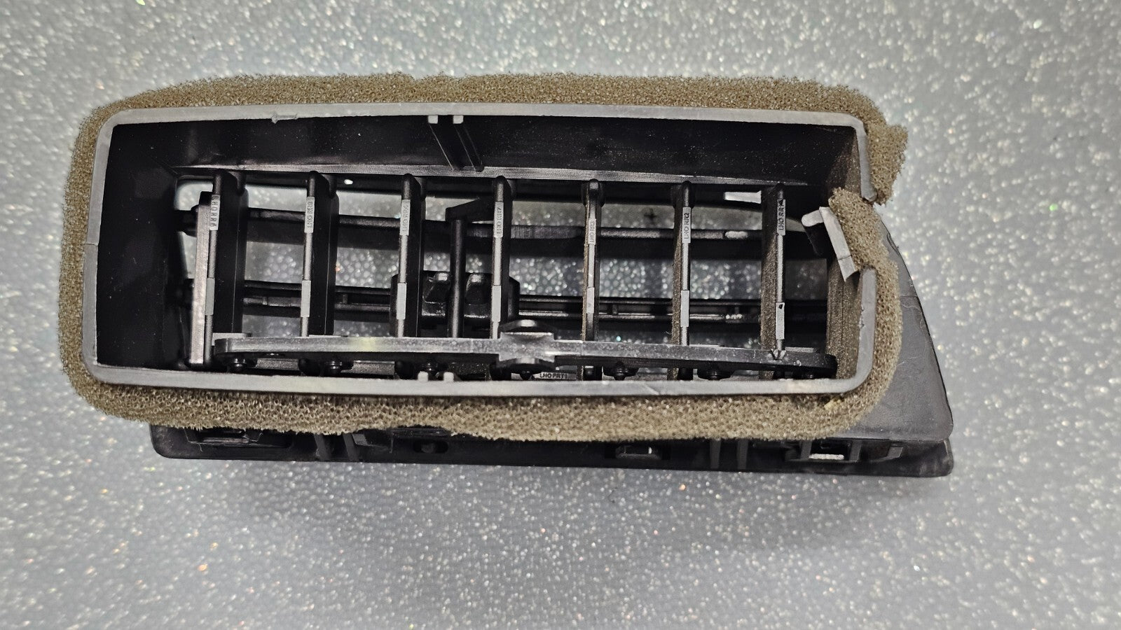 🔥08-11 Ford Focus Dash Left Driver Air Vent A/C AC Heater Panel Grille Black