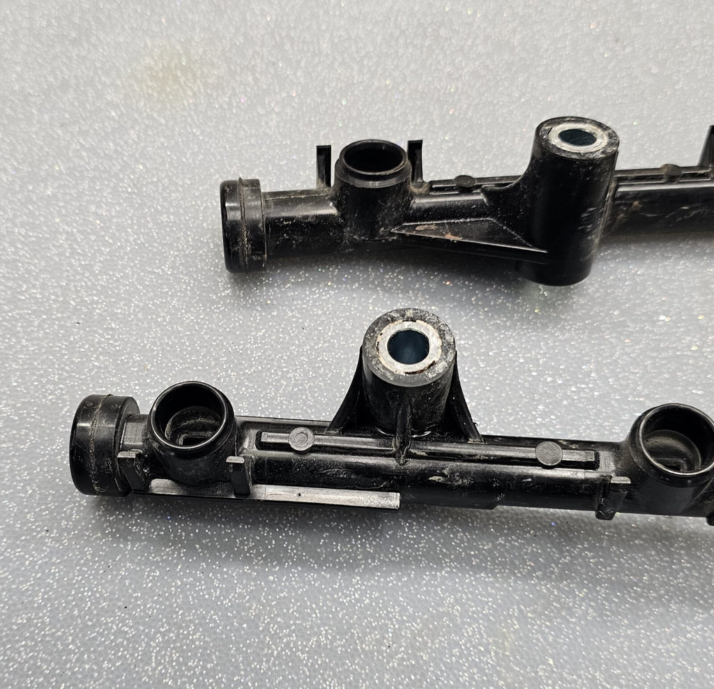 🔥05-11 Toyota RAV4 Camry Lexus ES350 Gasoline Fuel Rail Pressure Regulator OEM