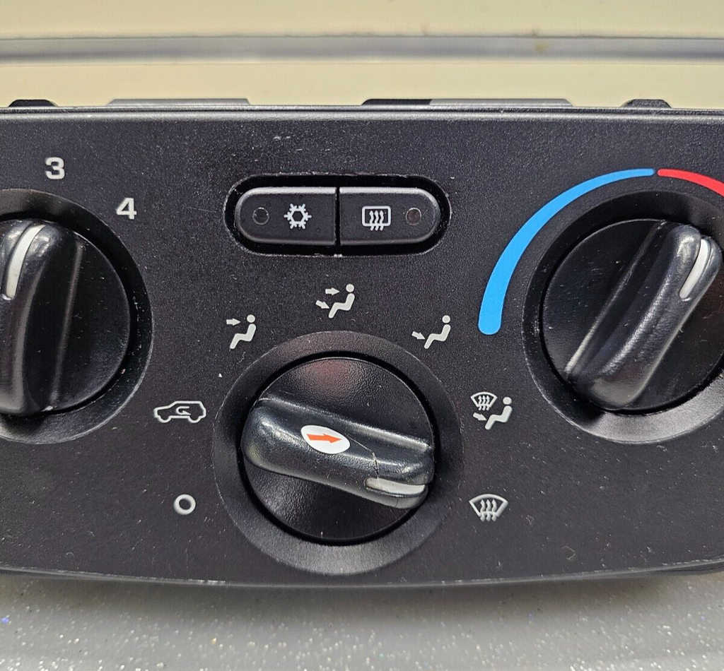 🔥02-03 Jeep Liberty Dash CLIMATE CONTROL UNIT Temperature Heat Rear Defrost OEM