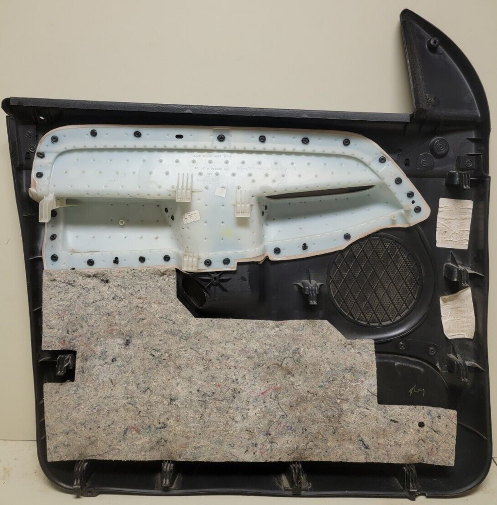 02-05 Dodge RAM Interior Door Panel Front RIGHT BLACK Auto D11