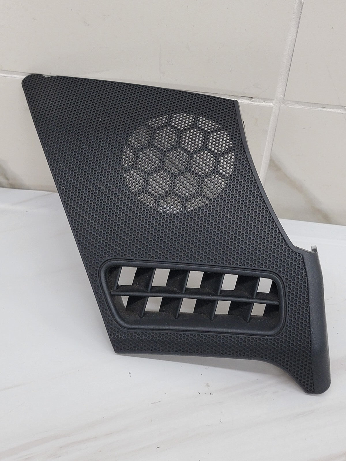 🔥96-99 Mercedes Instrument Panel Dash Speaker Cover Grill Right 21068006399B5