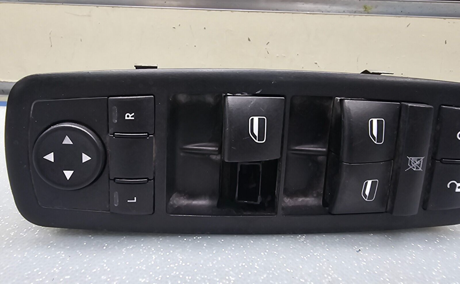 09-12 Dodge Ram 1500 2500 Left Driver Master Power Window Switch Assembly Black
