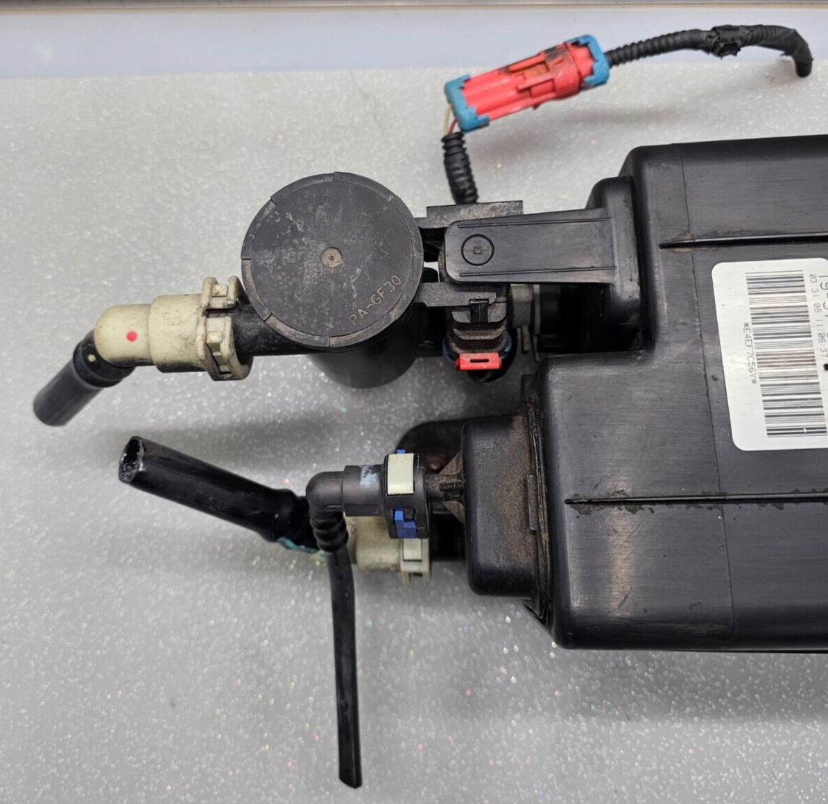 🔥07-09 HYUNDAI SANTA FE GAS FUEL VAPOR EMISSION CHARCOAL EVAP CANISTER Assembly