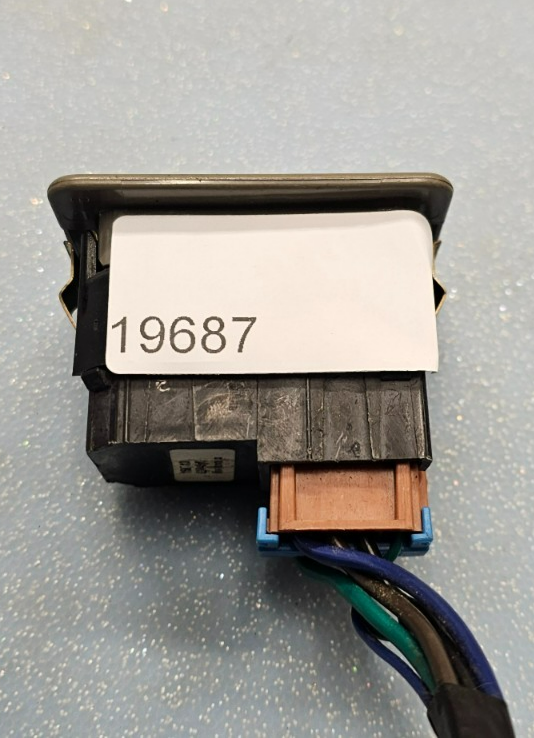 🔥99-02 Chevy Silverado SIERRA Power Window Switch Lock REAR Left/Right Tan WS3