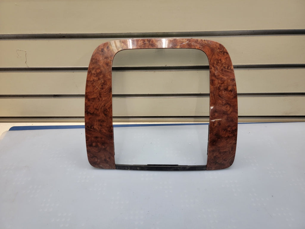 🔥07-13 SUBURBAN TAHOE YUKON CENTER DASH RADIO BEZEL TRIM WOODGRAIN