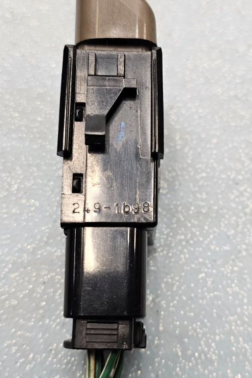 98-02 COROLLA 05-10 AVALON HAZARD EMERGENCY LIGHT SWITCH DRIVER ASSEMBLY DK TAN