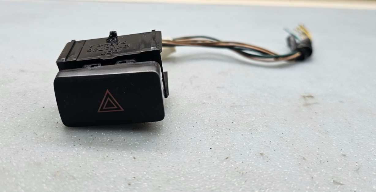 🔥03-08 Toyota Corolla Emergency Hazard Fog Light Switch Assembly Black