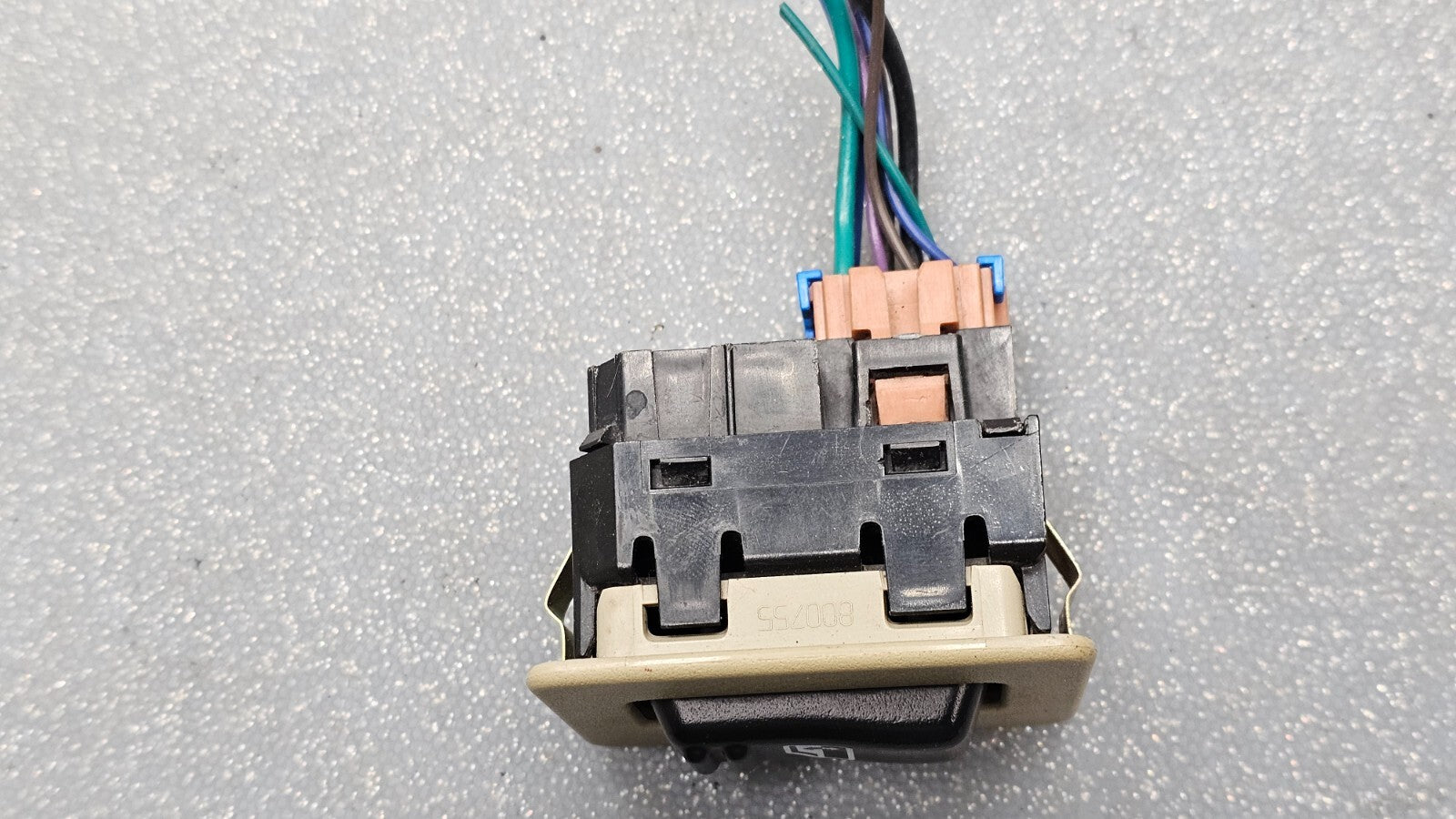 99-02 Chevy Silverado SIERRA Power Window Switch Lock REAR Left/Right Tan WS3