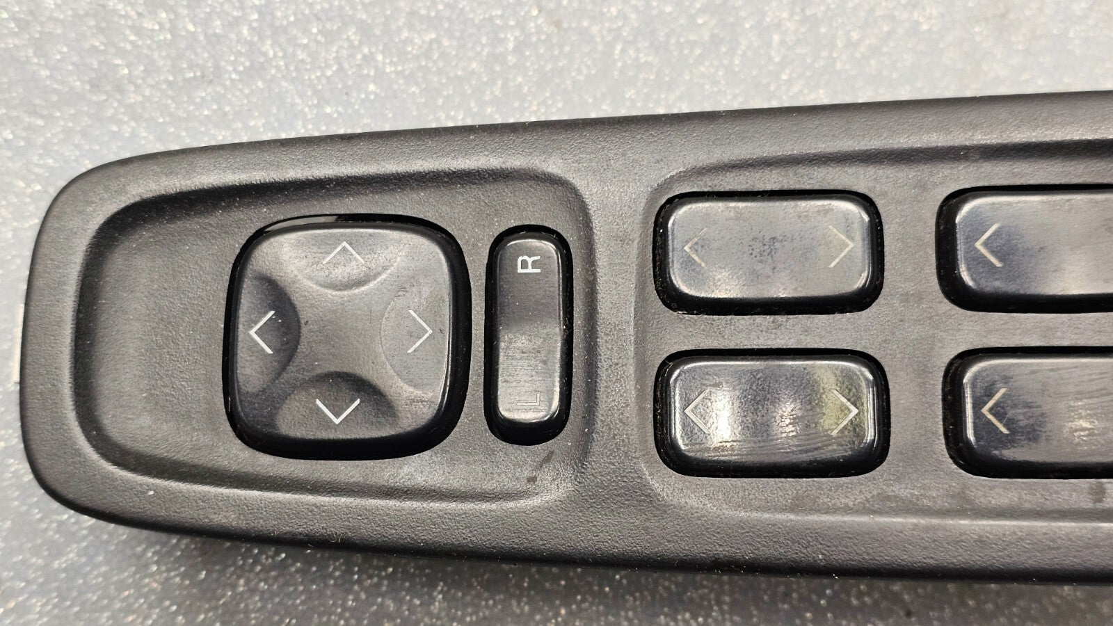 98-04 Deville Seville Left Driver Master Window Door Power Switch Assembly Black