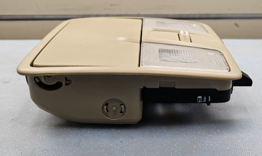 🔥10-13 KIA Forte KOUP INTERIOR OVERHEAD CONSOLE DOME MAP LIGHT TAN OEM