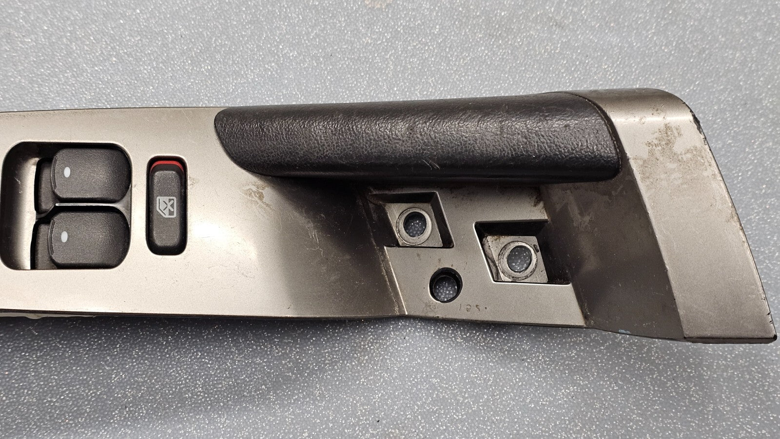 🔥05-08 Pontiac G6 Left Driver Master Power Window Switch Assembly SILVER OEM