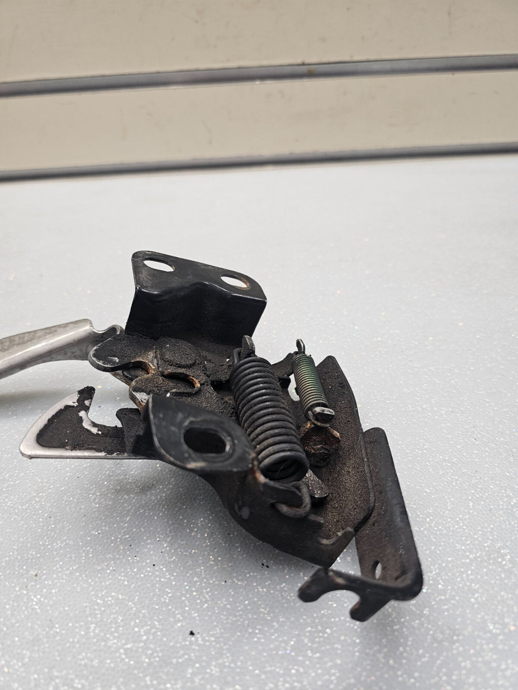🔥2003-2008 Honda Element Front Hood Lock Latch Actuator Hood Lock Assembly OEM