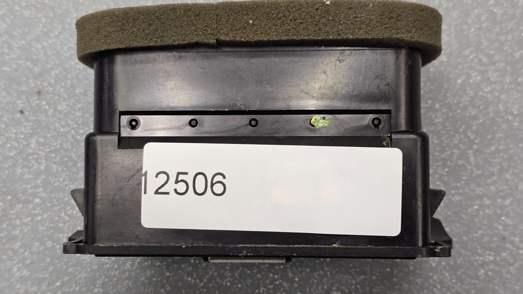 🔥05-07 FIVE HUNDRED Center Dash Right Passenger AC A/C AIR VENT Heater Black