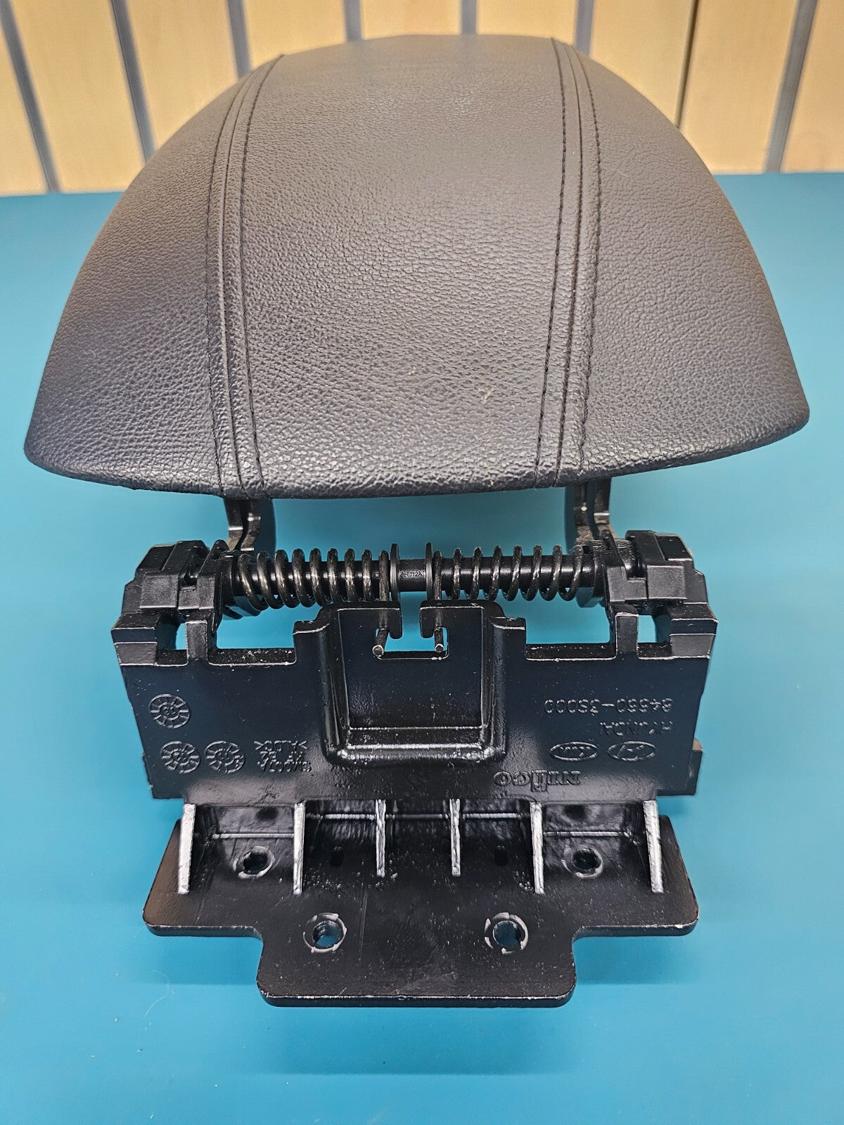 🔥11-14 HYUNDAI SONATA CENTER CONSOLE ARM REST ARMREST LID COVER TOP BLACK OEM