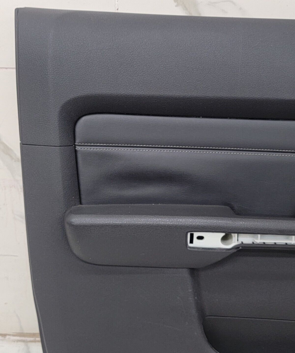 06-10 HUMMER H3 driver LEFT FRONT DOOR TRIM PANEL DARK GRAY OEM