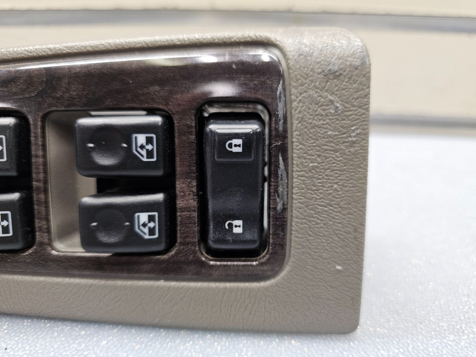 🔥03-06 Silverado ESCALADE 4D LEFT Driver Master Power Window Switch Tan WS4