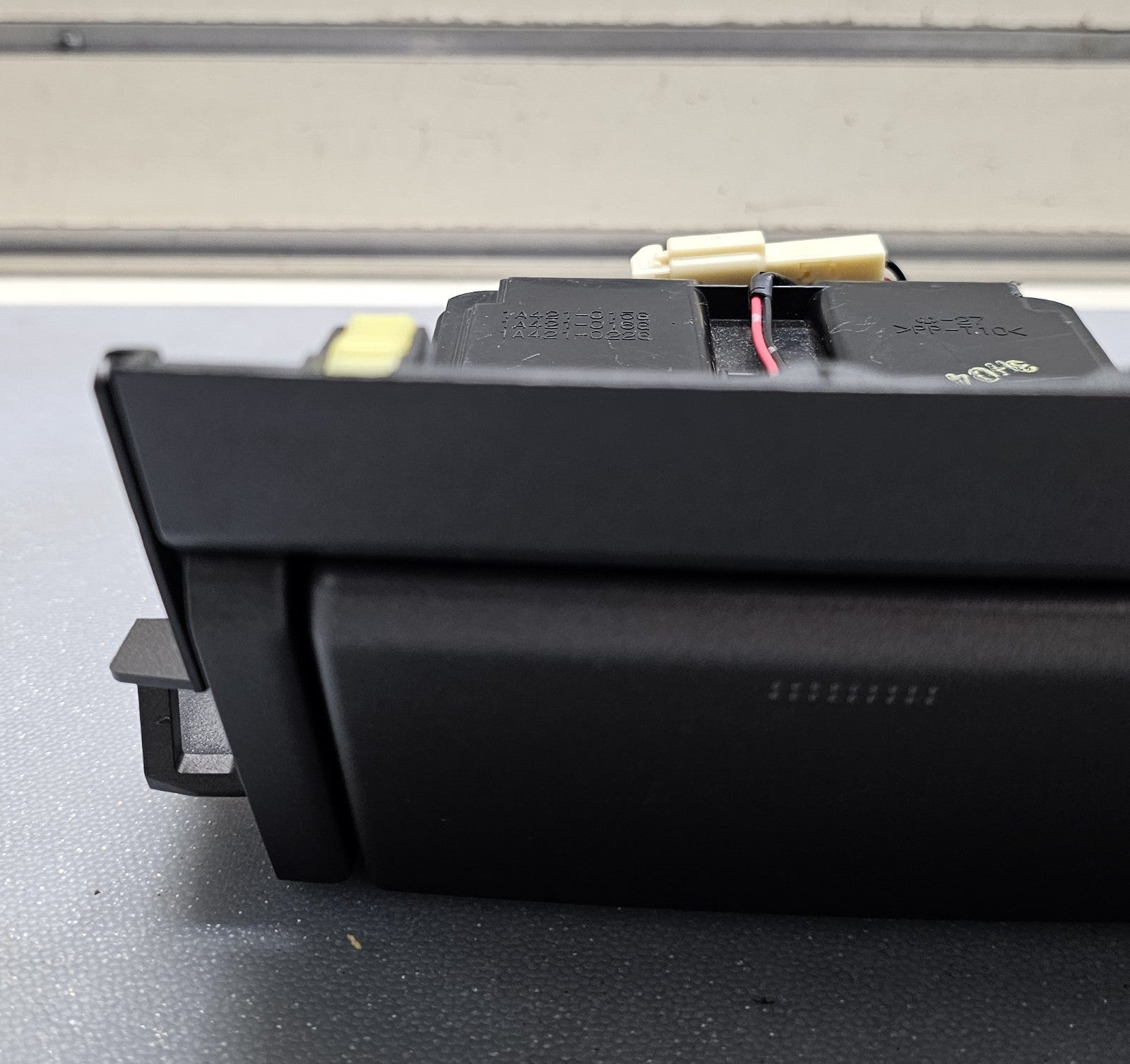 🔥03-09 Lexus GX470 Dash center ashtray storage compartment OEM Gray