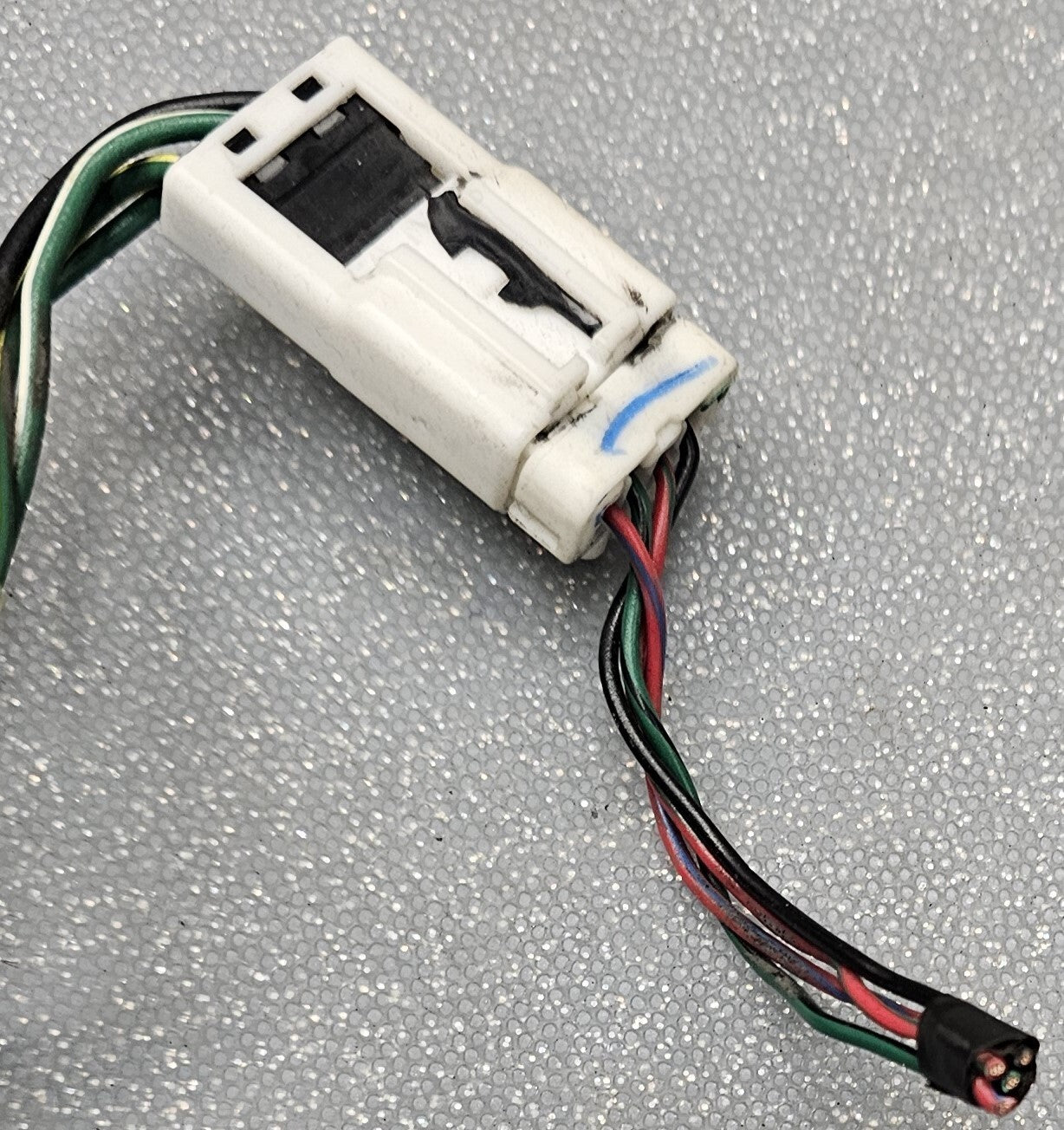 🔥2004-2006 Nissan Sentra Tail Light Break Light wire Wiring Harness Bulb Socket