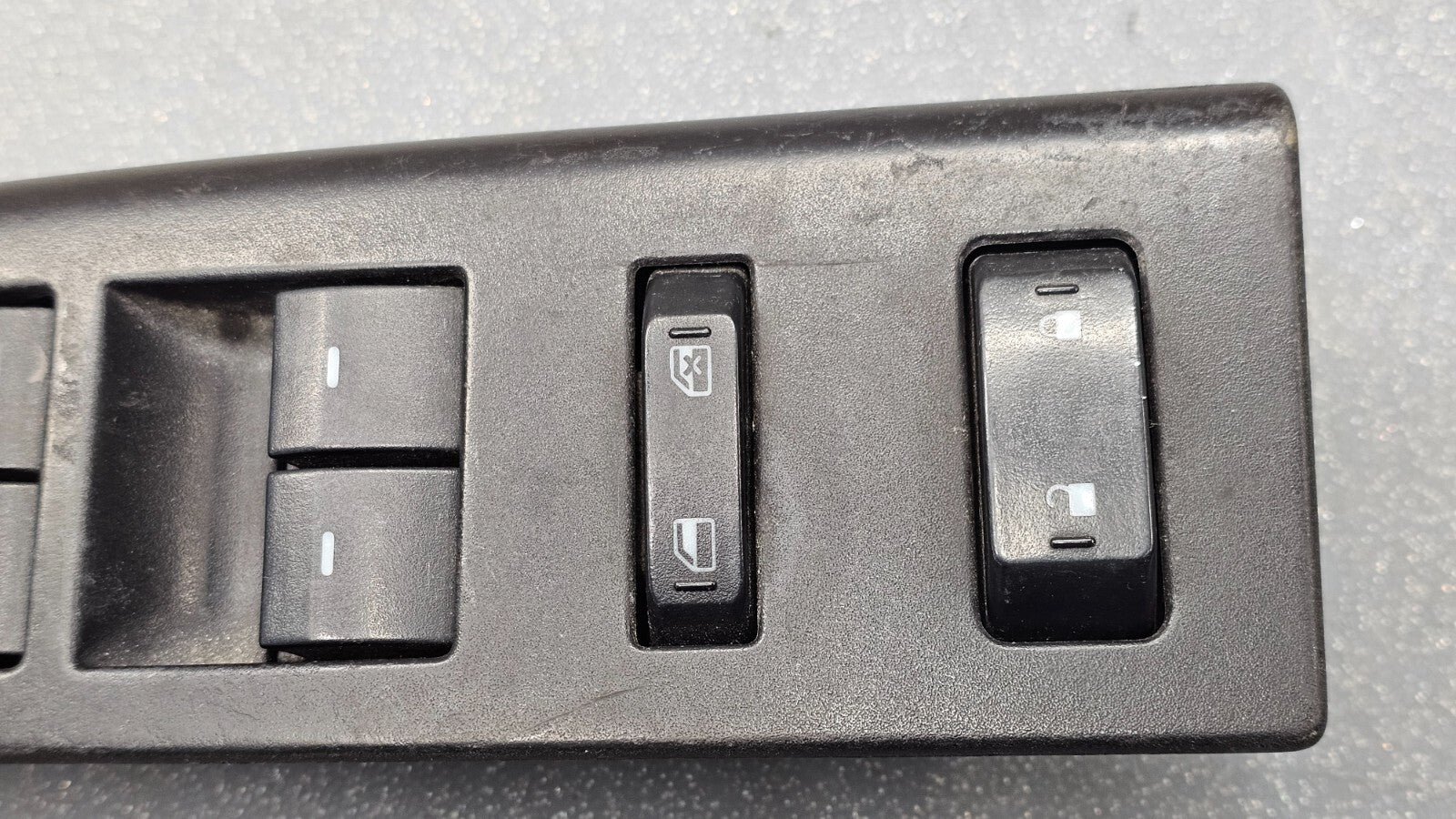 🔥2009-2011 Ford Crown Victoria Driver Side Power Window Master Switch Black
