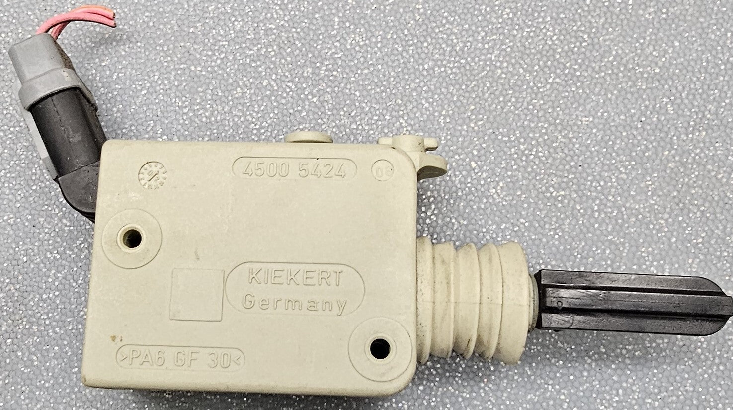 01-04 FORD ESCAPE MAZDA TRIBUTE REAR LIFTGATE LOCK LATCH ACTUATOR OEM/FE