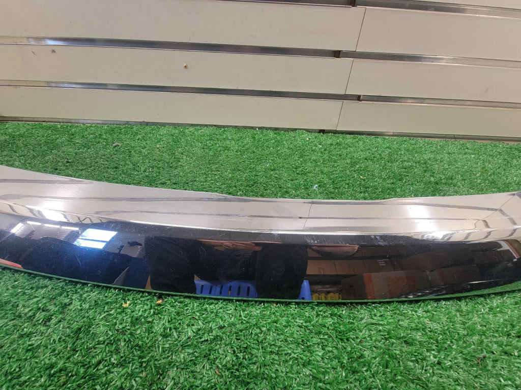 🔥10-12 Ford Fusion Front Top Upper Center Grille Chrome Trim Molding Assembly