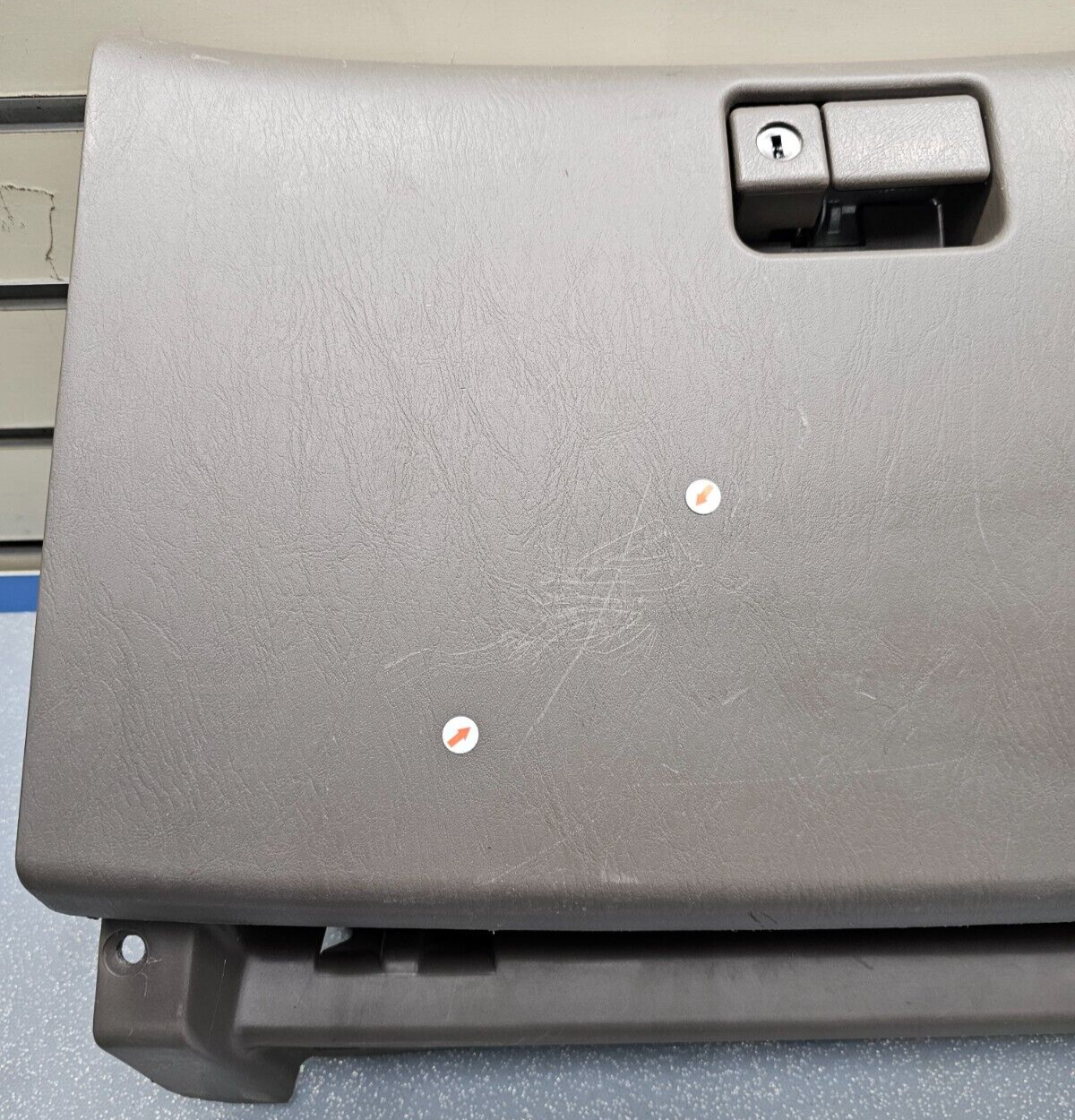 🔥99-03 Lexus RX300 XU10 Front Dash Glove Box Storage Compartment Assembly Tan