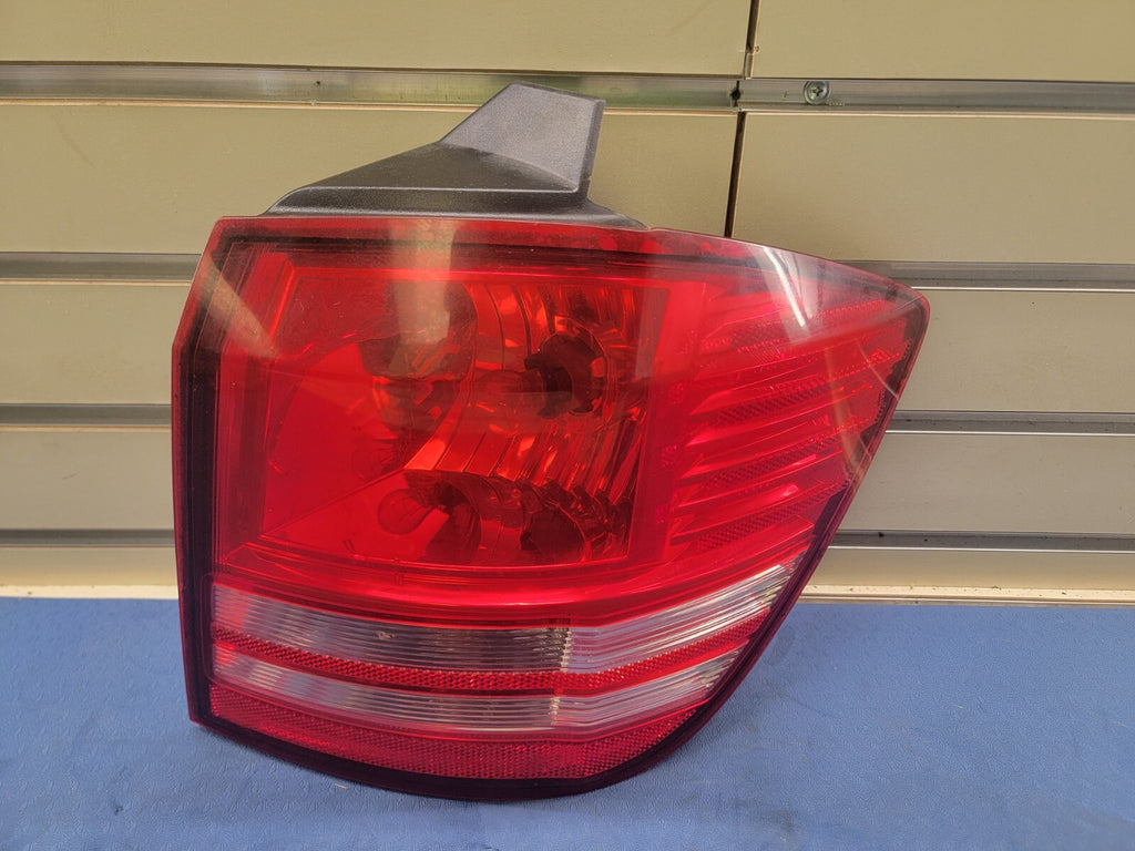 🔥2009-2020 Dodge Journey Right Passenger Outer Halogen Tail Light OEM 1004