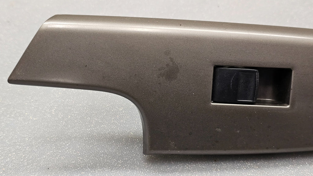 🔥08-14 Scion xD Front Right Passenger Power Door Window Control Switch Silver