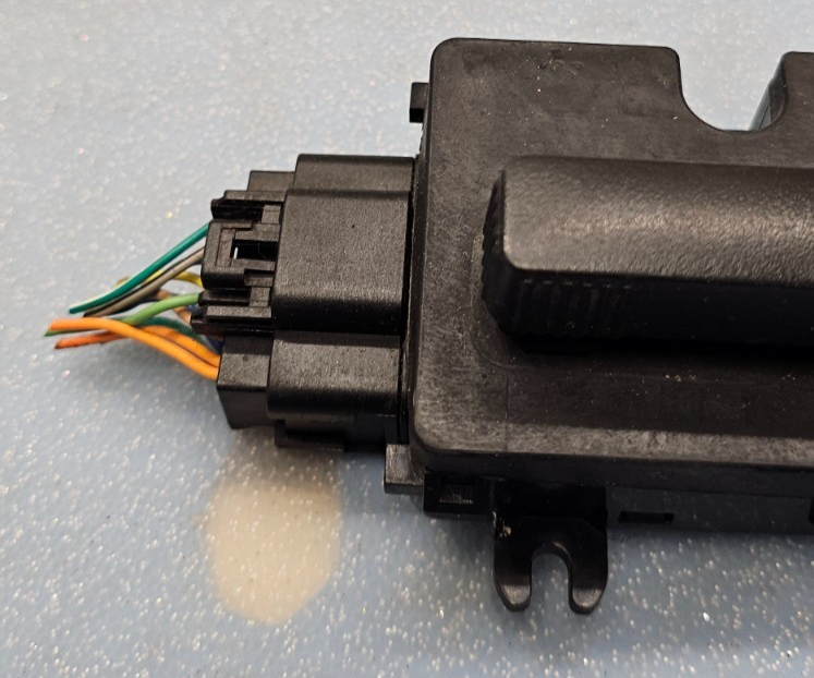 🔥03-06 SILVERADO SIERRA Front Left DRIVER Seat Adjuster Heat SWITCH Bezel Black