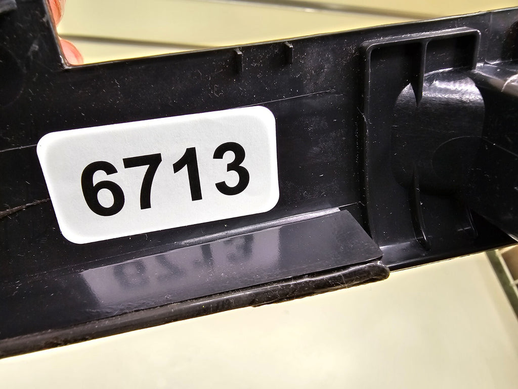 06-11 Chevrolet Impala Interior Center Dash Radio Trim Panel Bezel Woodgrain OEM