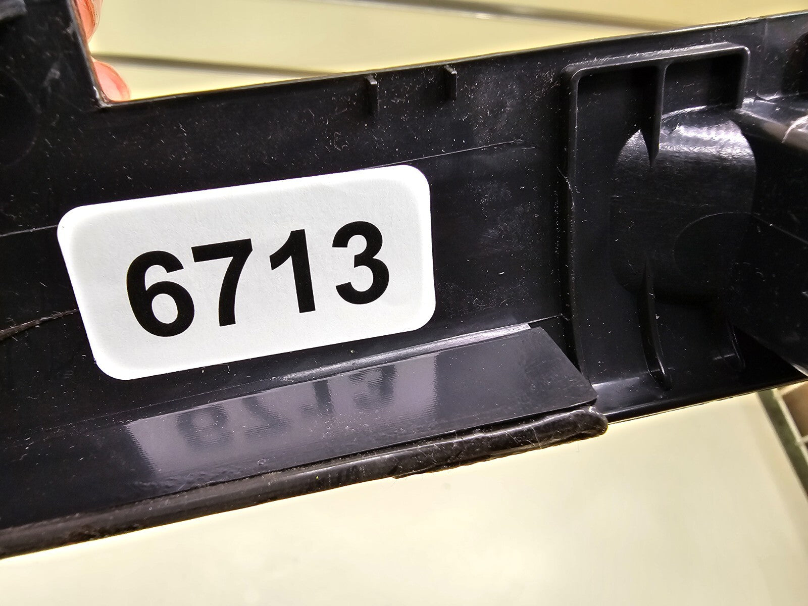 06-11 Chevrolet Impala Interior Center Dash Radio Trim Panel Bezel Woodgrain OEM