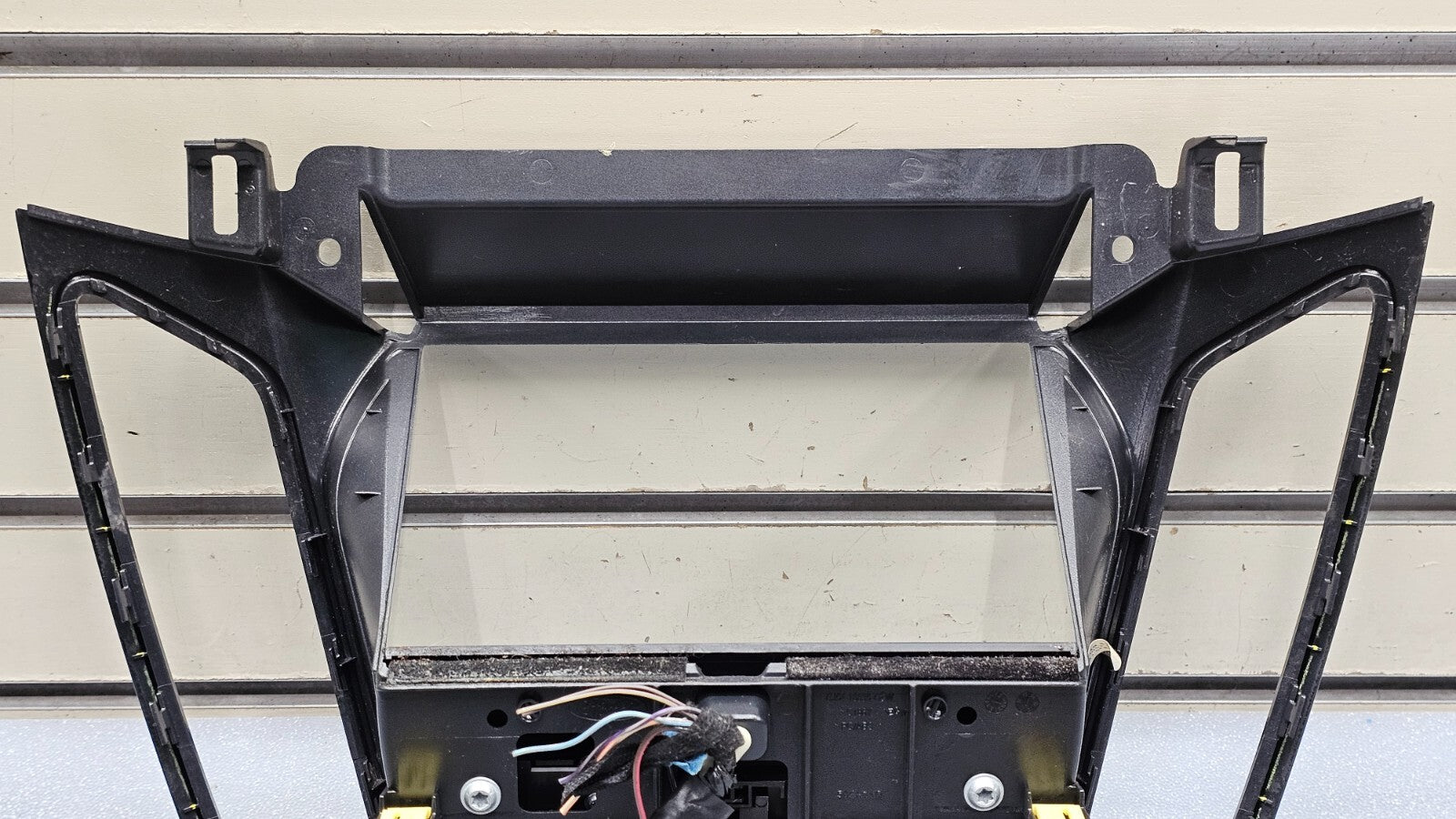 🔥2013-2016 FORD ESCAPE  DASH FM RADIO STEREO DISPLAY BEZEL BLACK OEM
