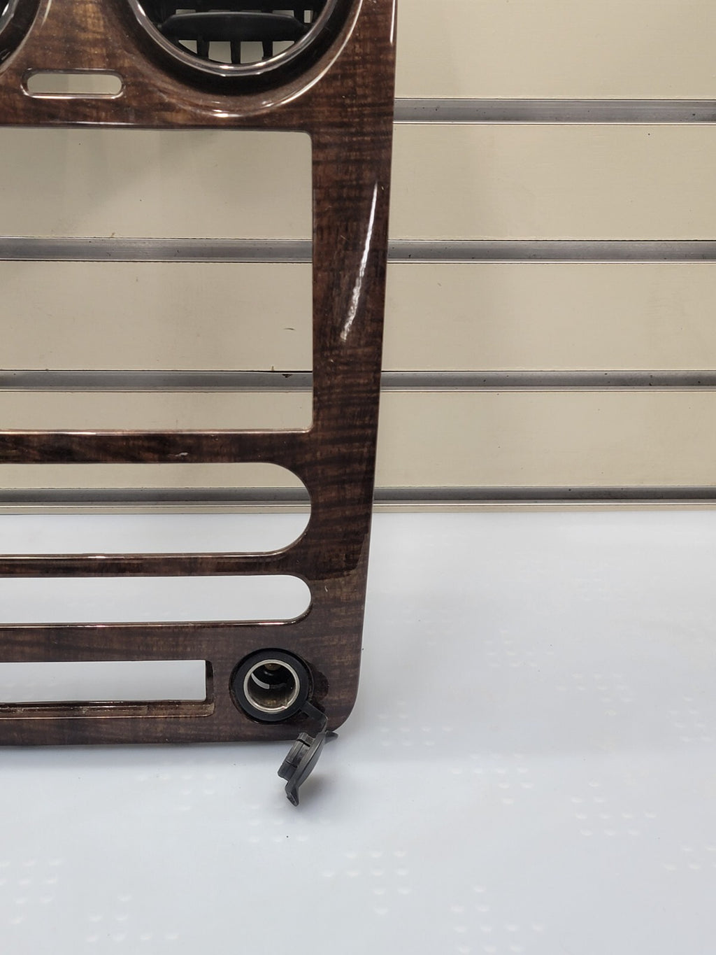 08-09 FORD Taurus X Ford freestyle Center Dash Radio Climate Beze Trim woodgrain
