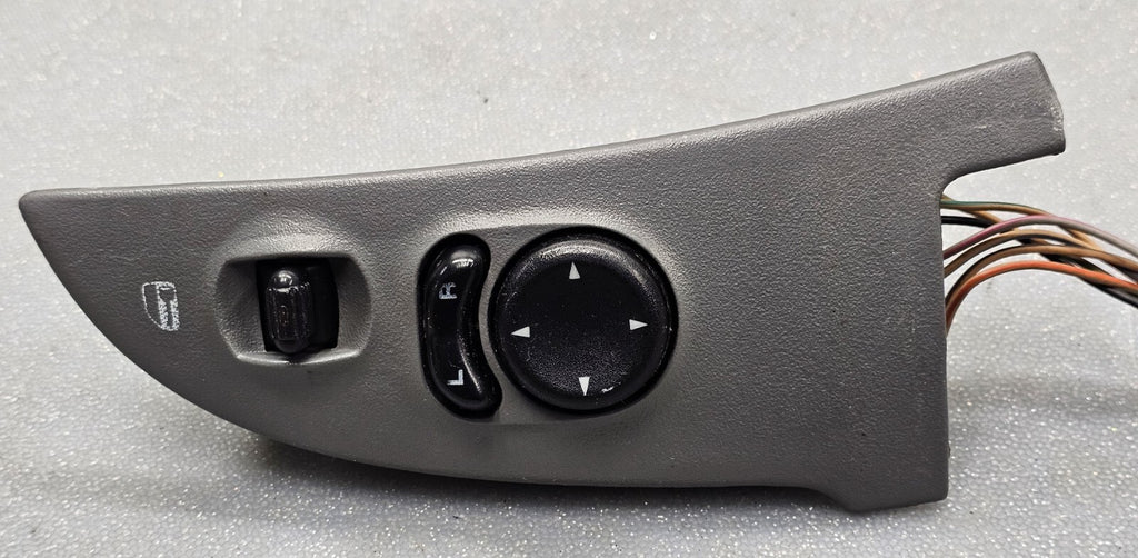 🔥02-07 JEEP LIBERTY LEFT DRIVER MASTER LOCK MIRROR SWITCH TRIM BEZEL OEM GRAY