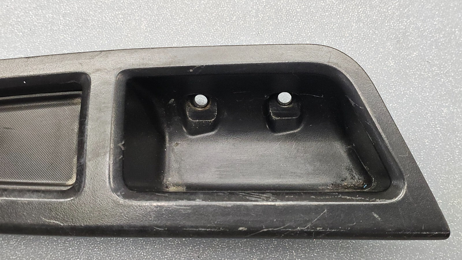 🔥06-08 Impala Front Right Passenger Power Window Switch Bezel Assembly Black