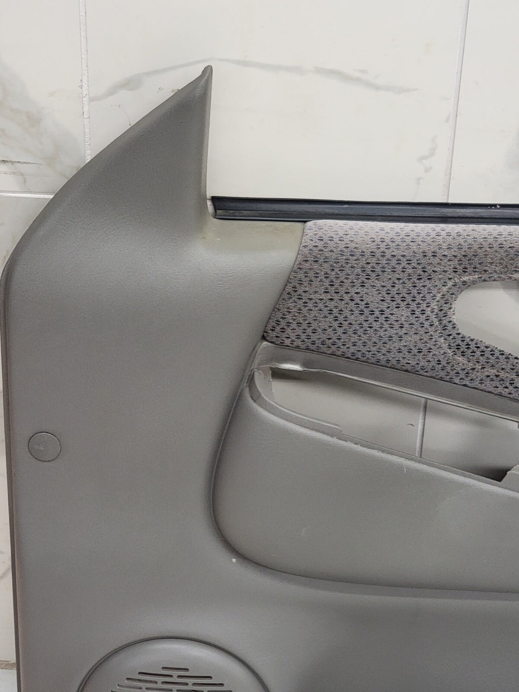 98-04 Chevy Blazer Jimmy S-10 GMC Sonoma Front Door Panels Auto OEM RIGHT GRAY