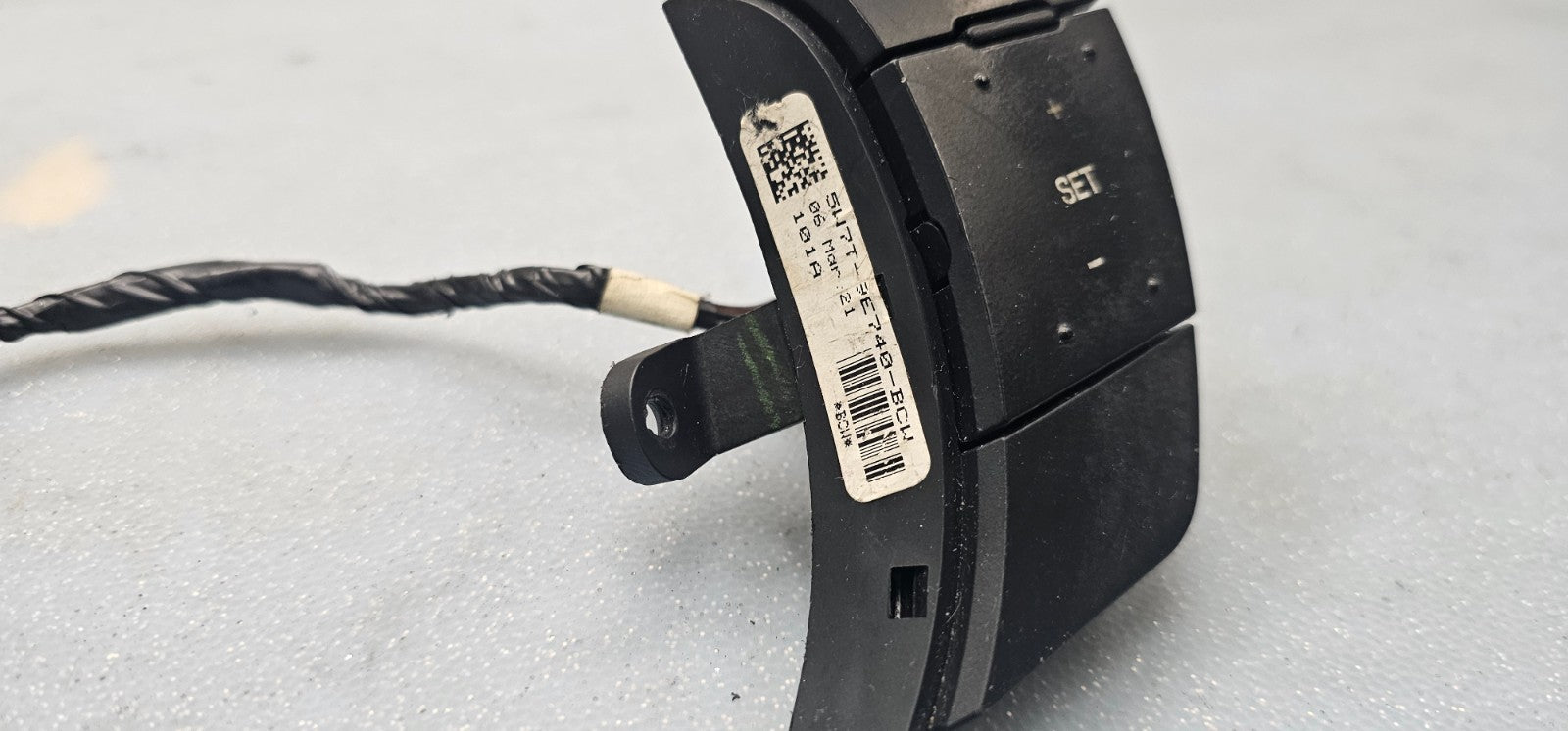 🔥05-11 CROWN VICTORIA GRAND MARQUIS STEERING COLUMN WHEEL CRUISE SWITCH OEM