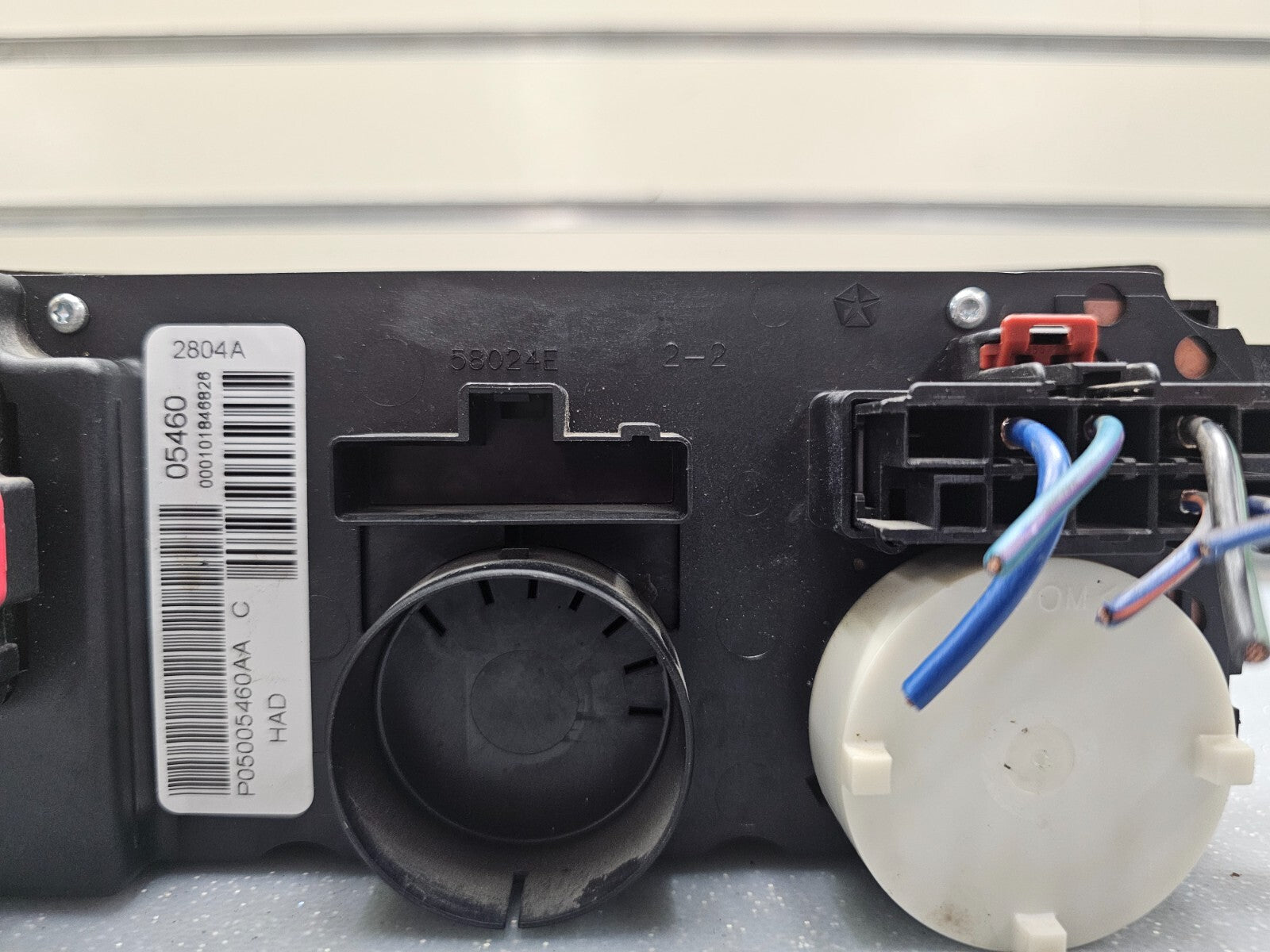 04-08 Chrysler Pacifica Dash A/C Heater Climate Temperature Control Conditioning
