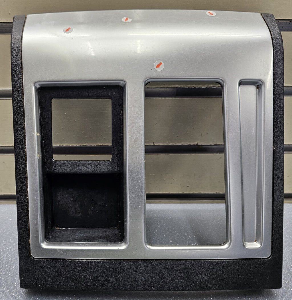 07-11 Dodge Nitro Auto Transmission Center Console Shifter Bezel Trim 1GA421DVAA