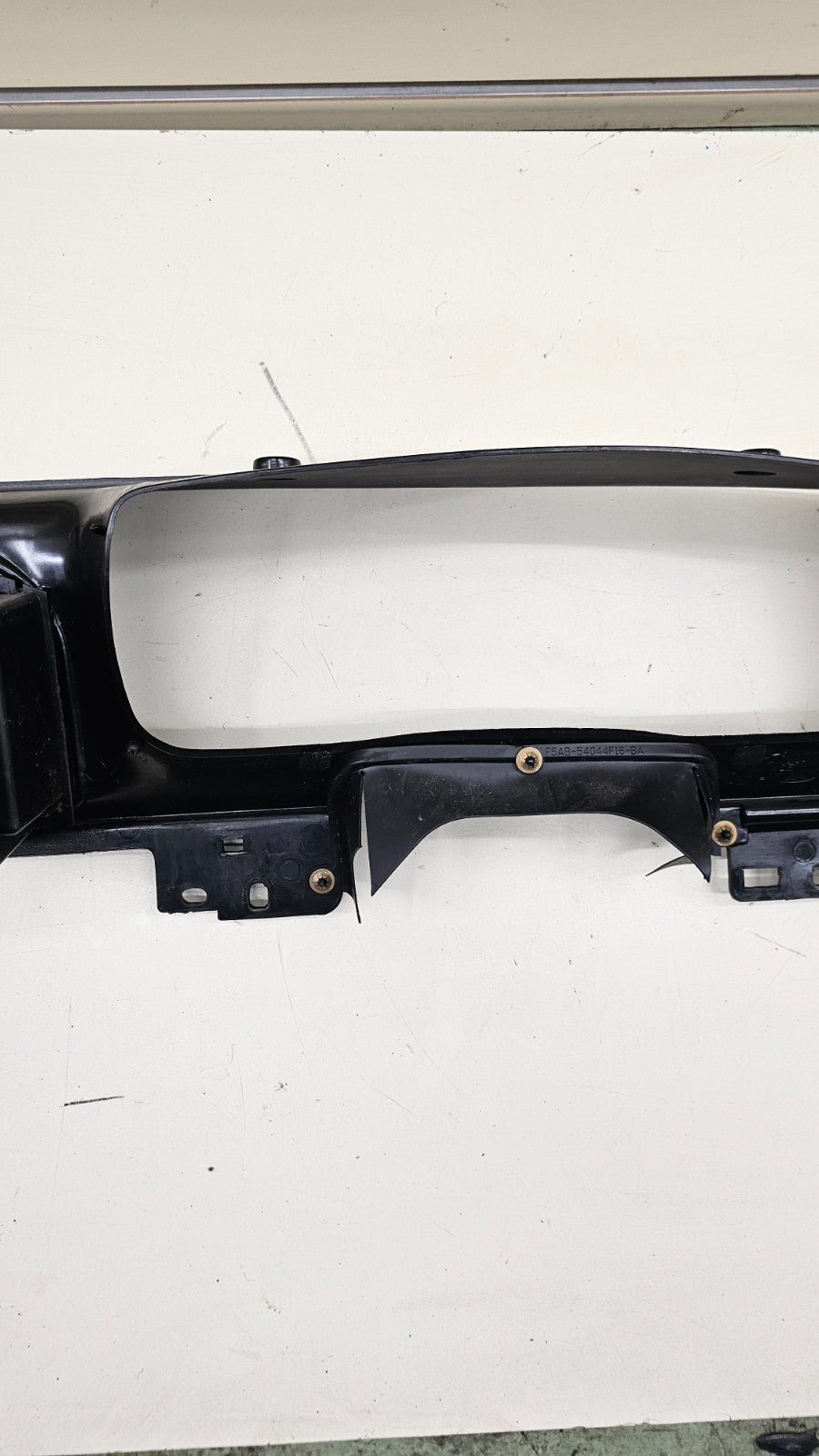 🔥95-11 Grand Marquis Crown Victoria Dash Instrument Cluster Radio Bezel Black