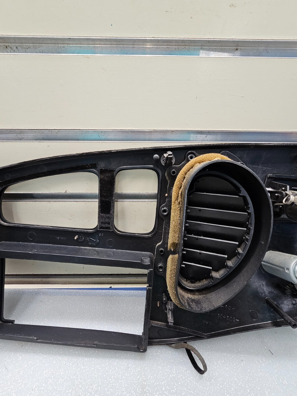 🔥97-03 Ford E-150 Econoline Dash Gauge Cluster Bezel Climate Radio Trim Black