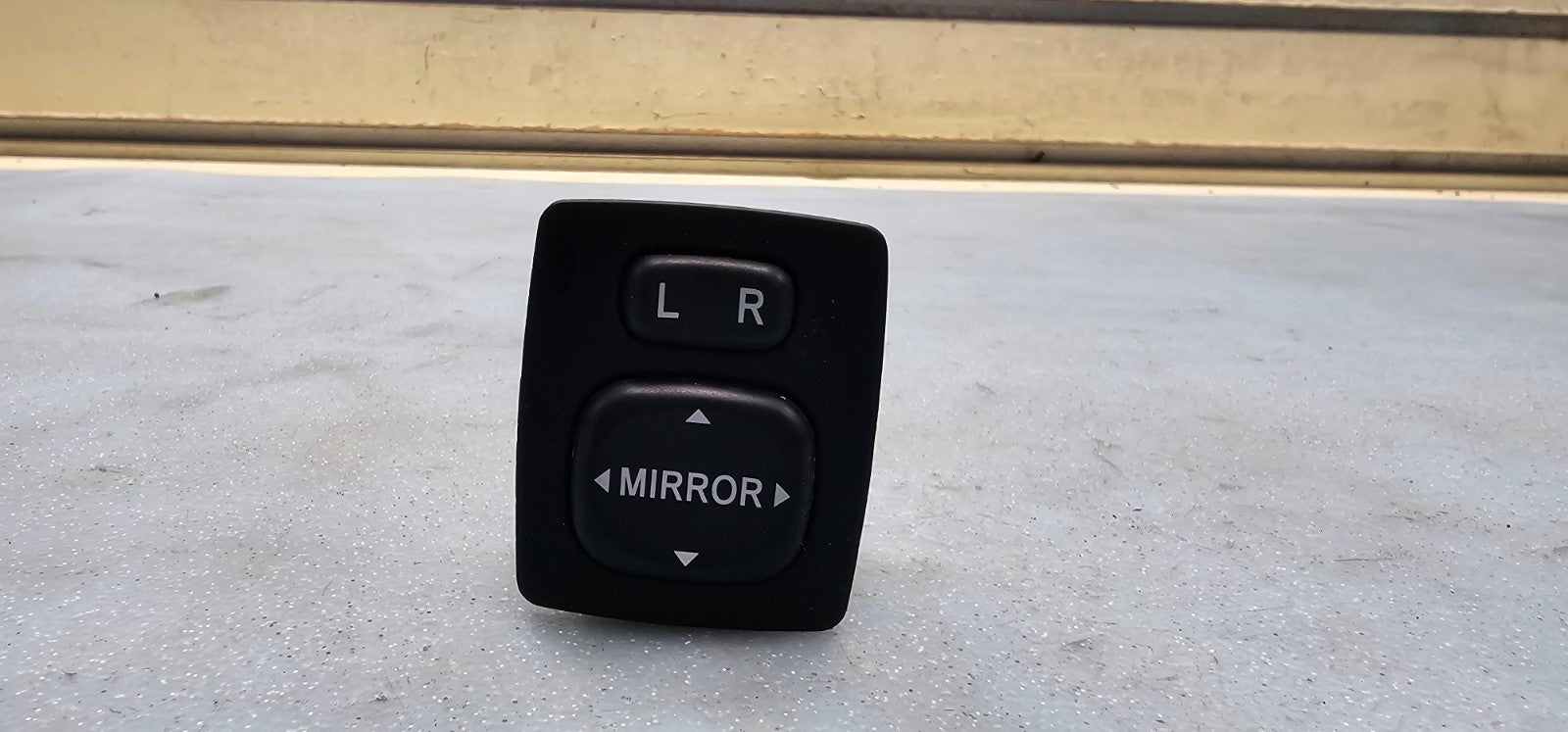 🔥02-06 TOYOTA CAMRY 04-11 Sienna 07-09 PRIUS DOOR MIRROR SWITCH POWER CONTROL