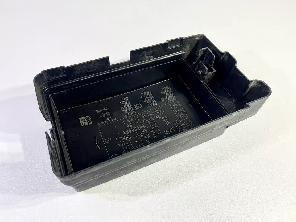 🔥02-09 GMC ENVOY / TRAILBLAZER UNDER HOOD FUSE RELAY BOX COVER LID BLACK OEM