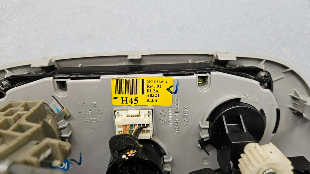 🔥07-08 HYUNDAI ACCENT  HEATER CLIMATE CONTROL  PANEL  TEMPERATURE OEM GRAY
