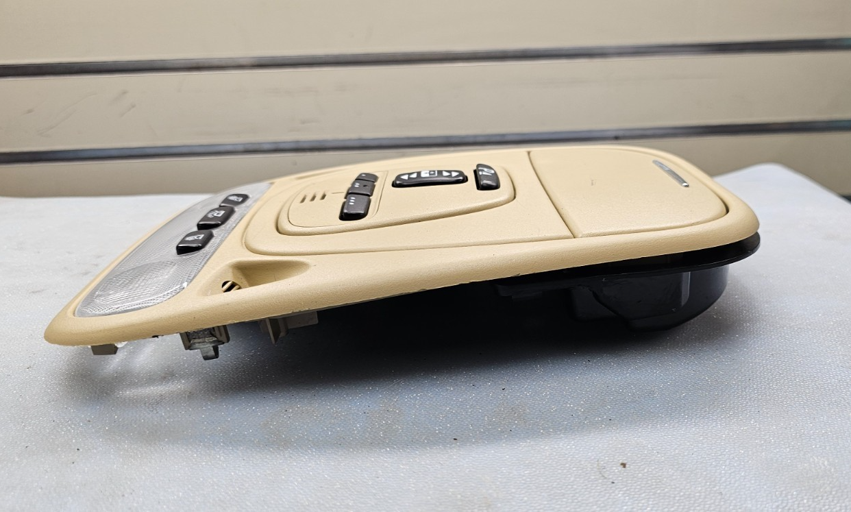 🔥2001-2008 Jaguar XKR XK X150 Dome Light Overhead Map Lamp Light TAN OEM