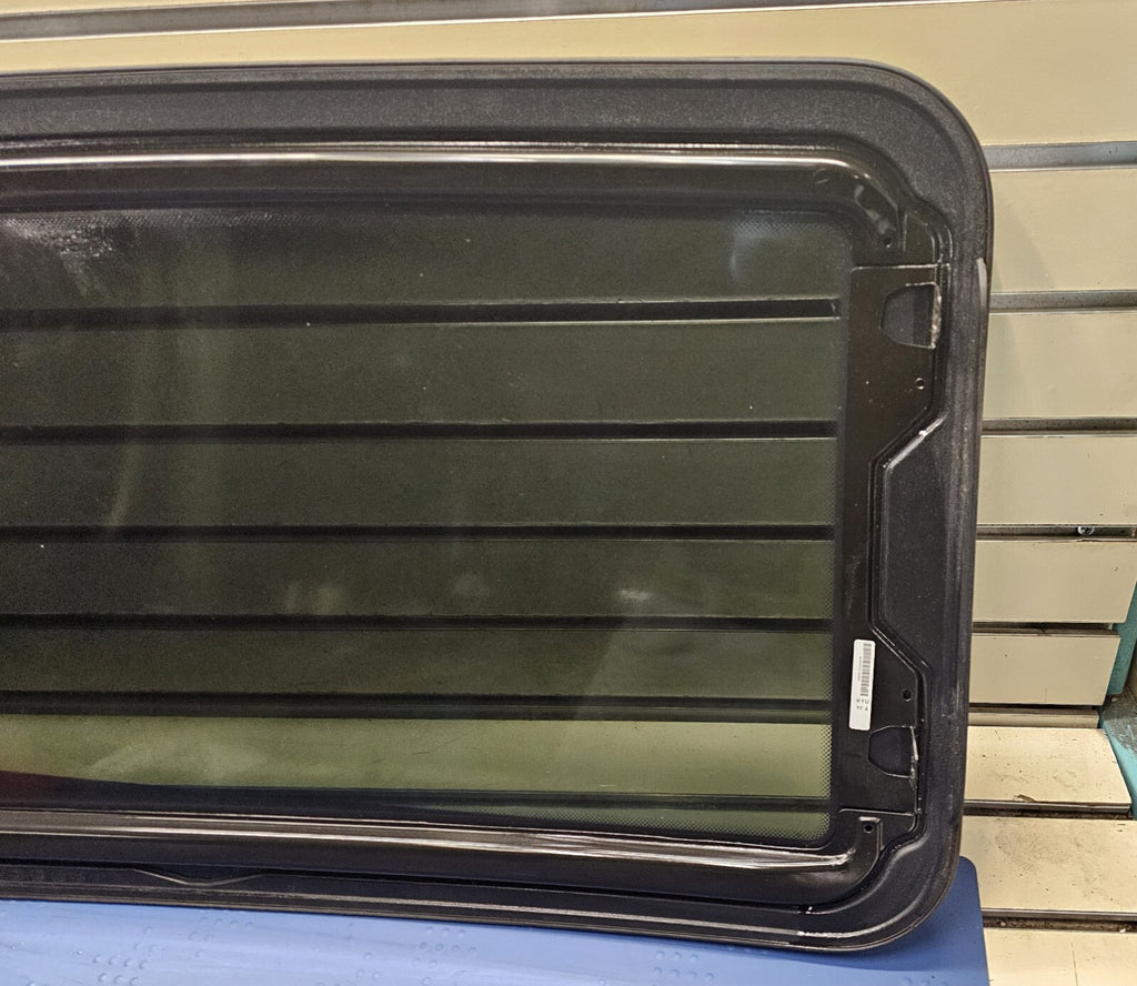 🔥2011-2014 Hyundai Sonata Sun Roof Sunroof Window Glass OEM