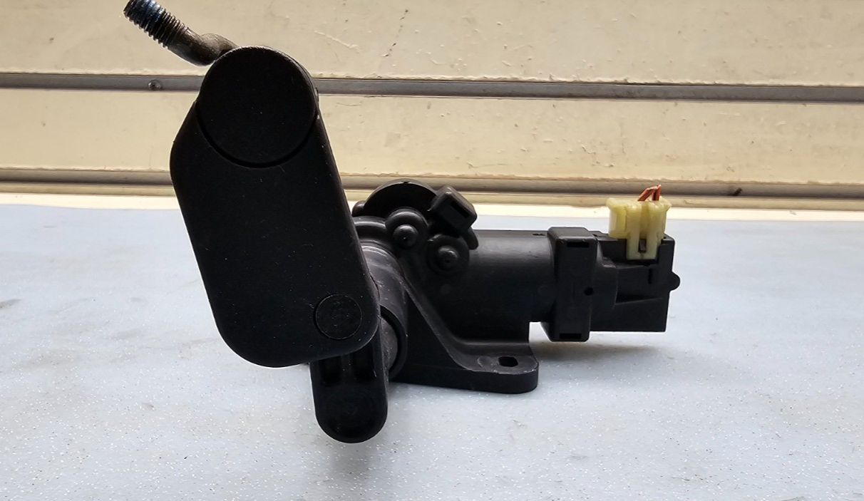🔥01-07 Caravan Town Country Rear Vent Window Motor Actuator Assembly RH OEM