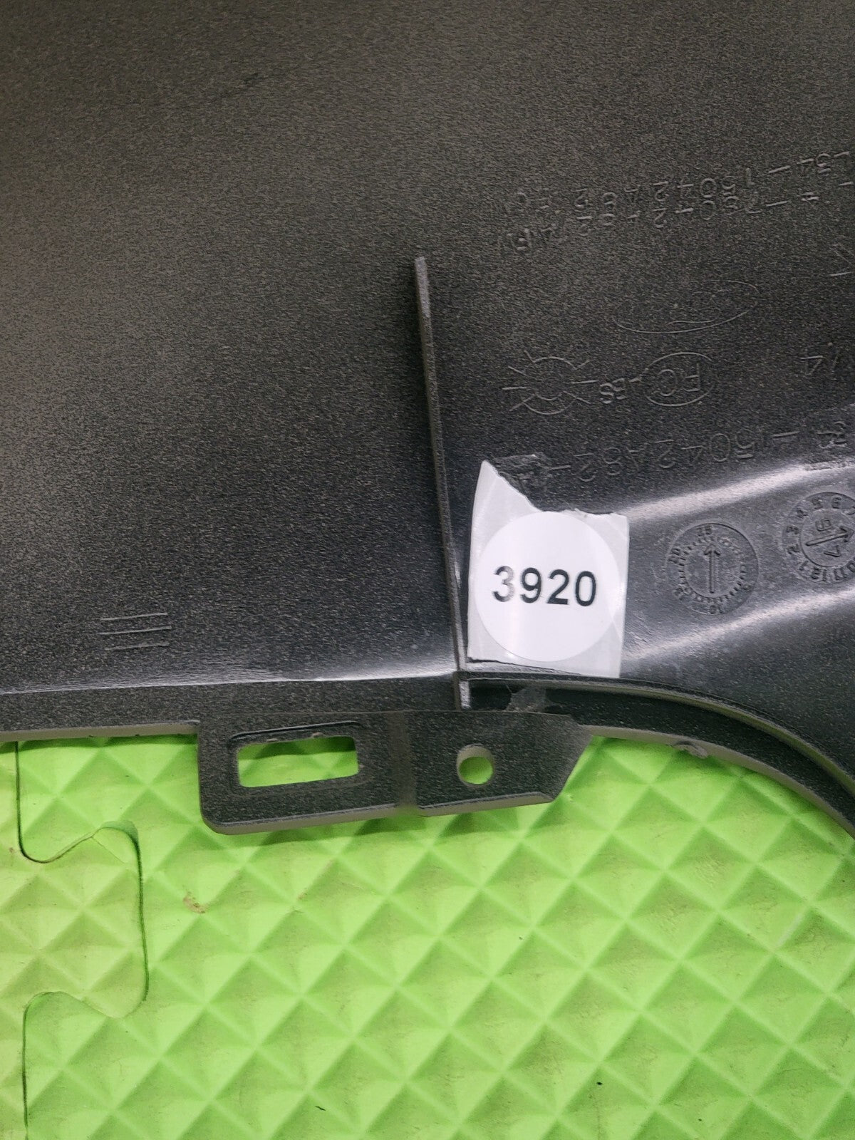 🔥97-03 Ford F150 EXPEDITION Upper DASH PAD Dashboard Panel Bezel Trim Tan DP2