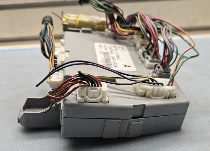 🔥2006-2008 Mazda 6 Body Engine Control Computer Module Unit BCM BCU